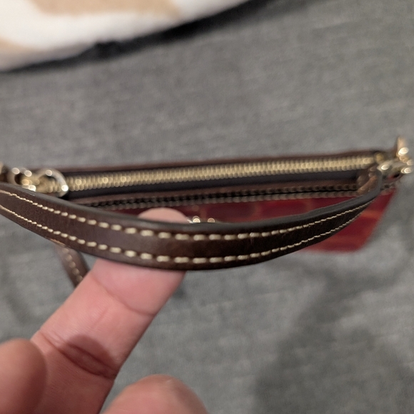 Dooney & Bourke Red Croc-Embossed Wristlet - Picture 5 of 7